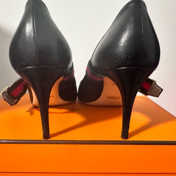 Gucci Heels - Picture 3 of 4